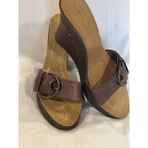 Pepe Jeans London Brown Leather WEDGE HEELS SLIDE w/brass Sz 39/7.5-8 Vintage